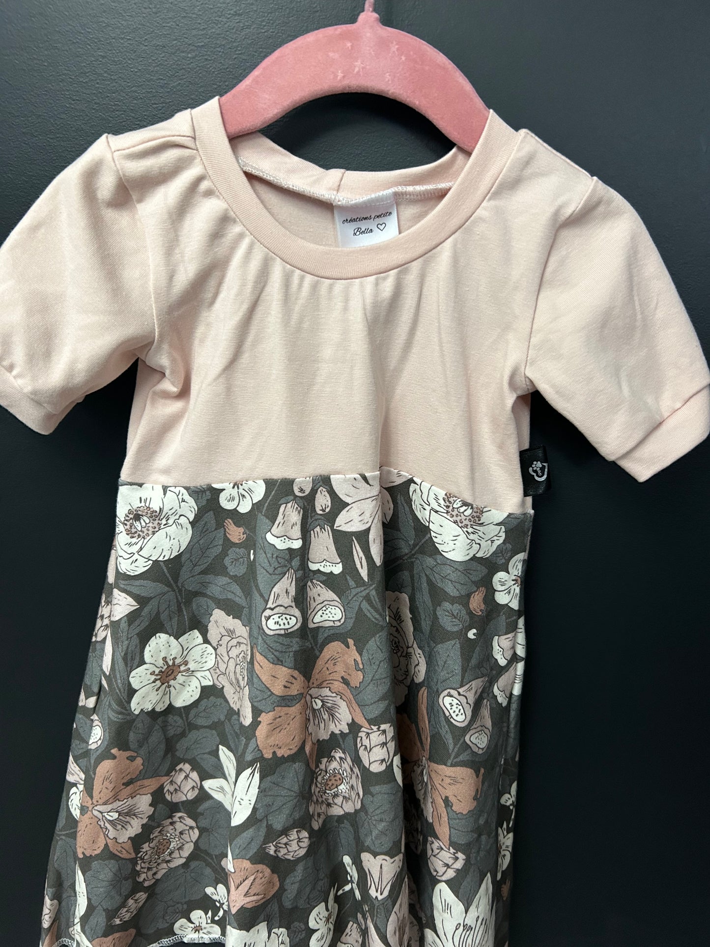 Robe fleurs neutre/rose