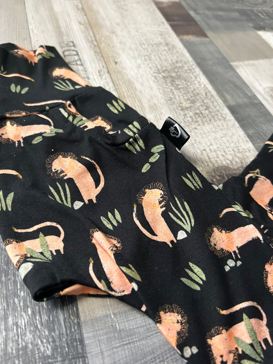 pantalons évolutif lion sur fond noir