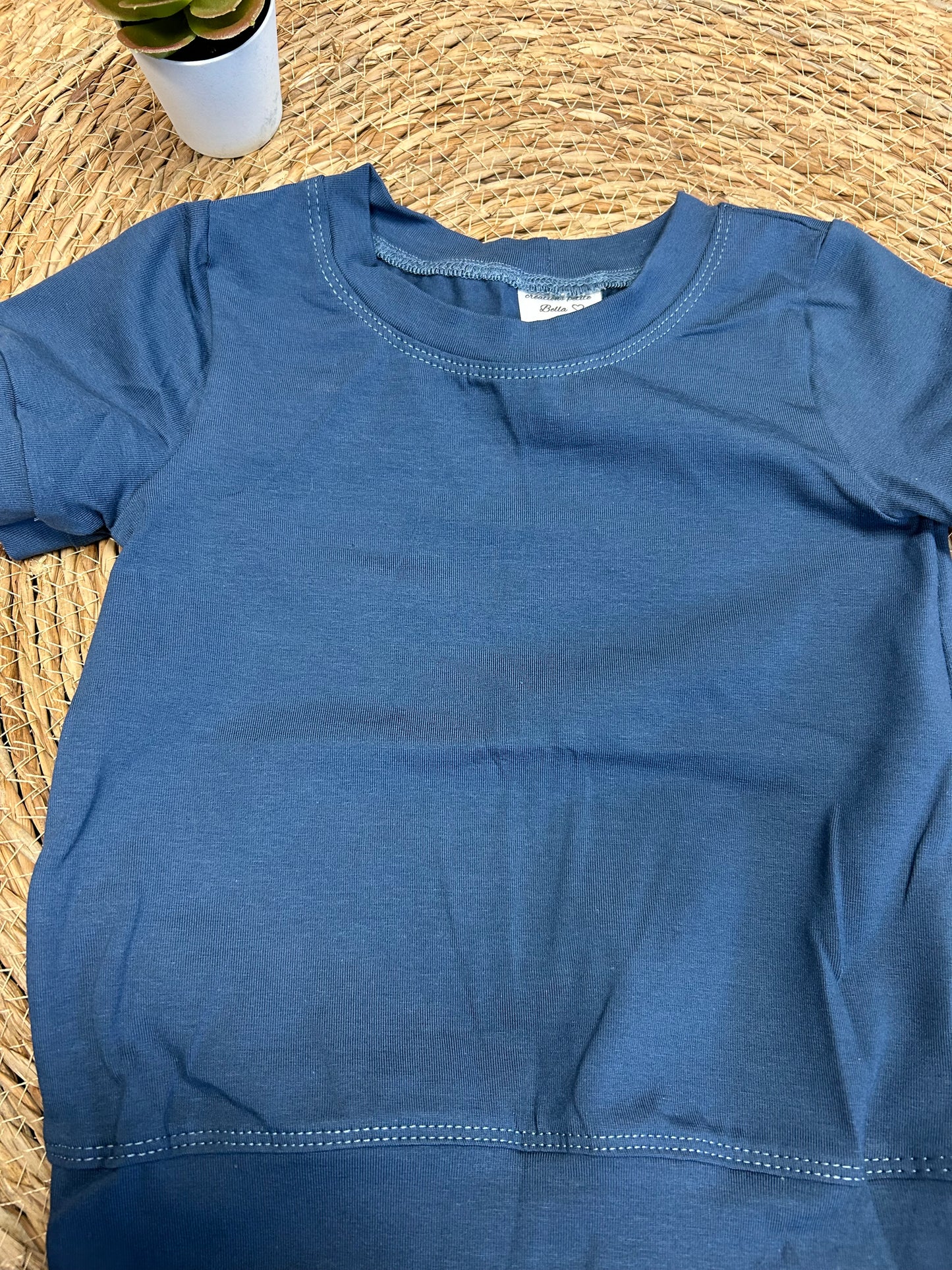 Le basique t-shirt bleu denim 12-36 mois