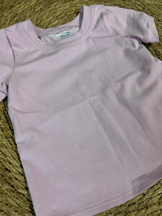 Le basique t-shirt lavande pâle sans bande de taille