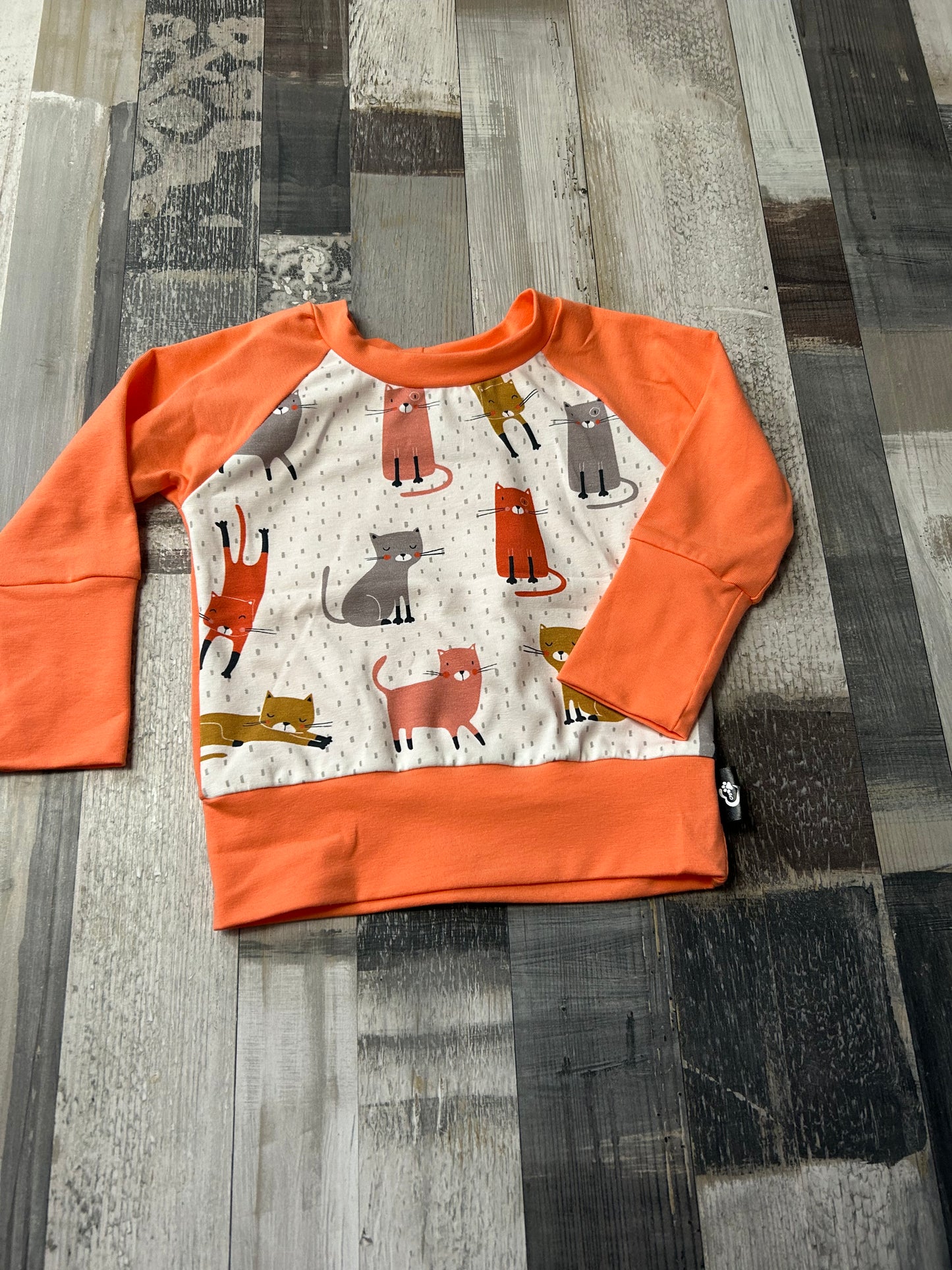 Crewneck évolutif chat corail pâle 3-12 mois