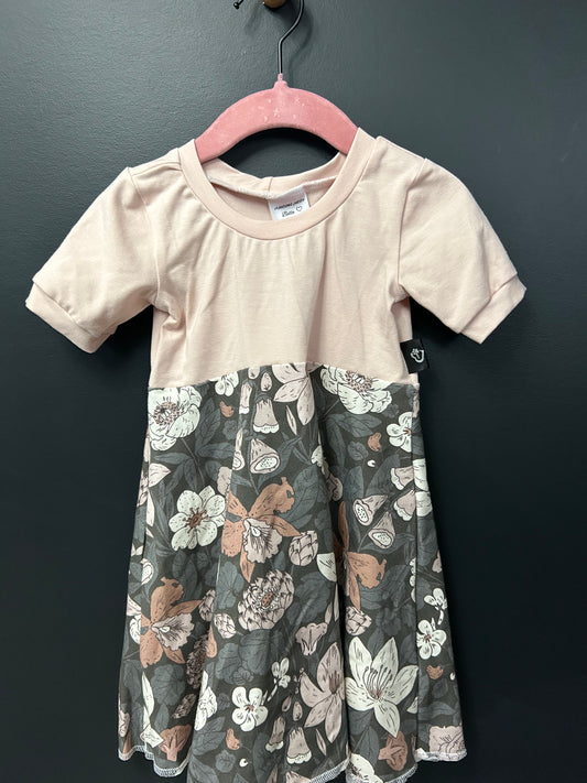 Robe fleurs neutre/rose
